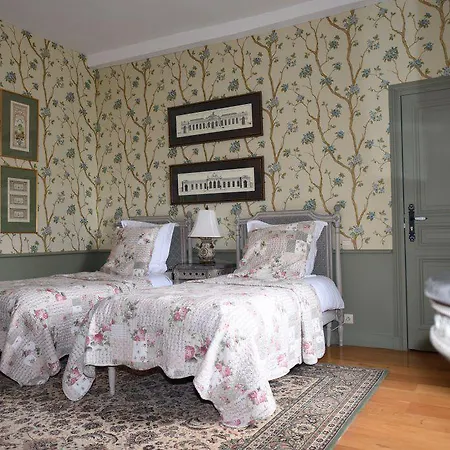 Oda ve Kahvaltı Chateau De 3*